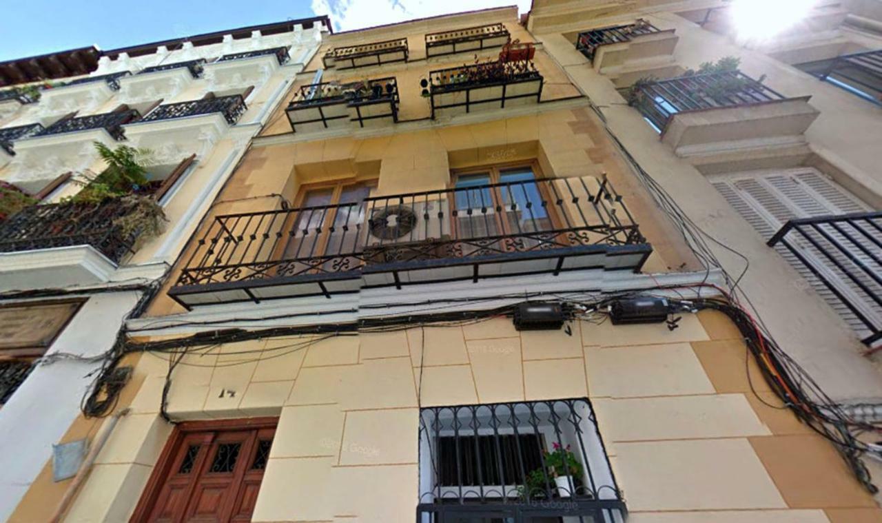 Apartamento En Calle Tres Peces 马德里 外观 照片